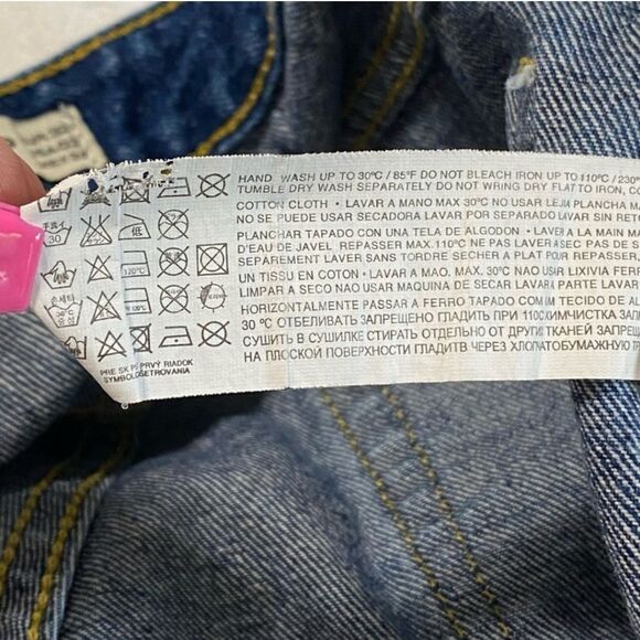 Topshop Distressed Dark Wash Five Pocket Denim Shorts Women Size 2 - Picture 7 of 7